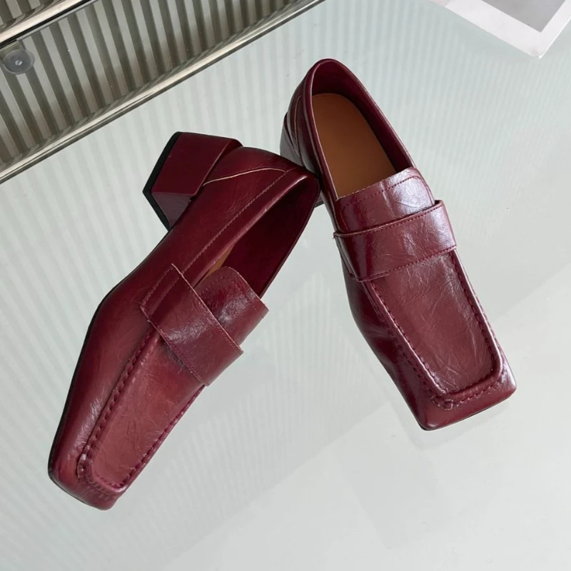 女性用スクエアトゥチャンキーヒールドレスシューズ、ソフトレザ - Leatherwork Designs のレビューと価格