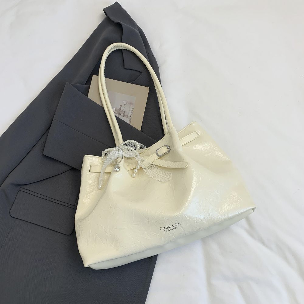 レトロ調のPUレザー製トートバッグ。無地で上品なデザイン。大 - Leatherwork Designs のレビューと価格