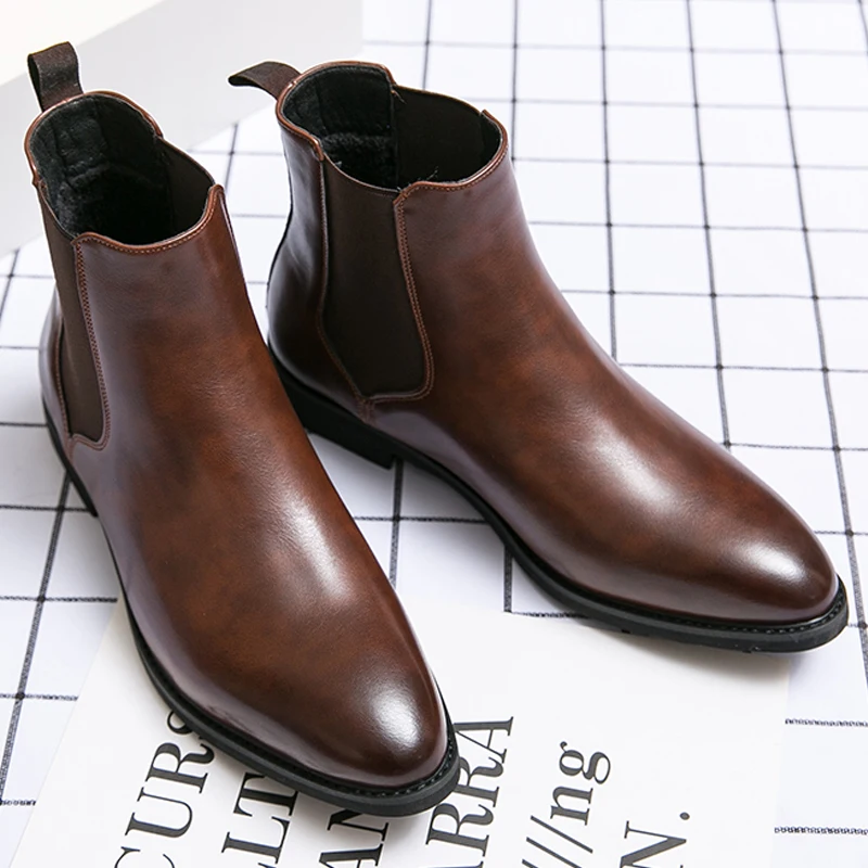 本革を使用した高級デザイナーブランドのビジネスドレスシューズ - Leatherwork Designs のレビューと価格
