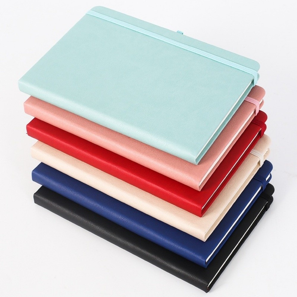 A6サイズのミニポケットノート。ゴムバンド付き。学生用ハンド - Leather Work Diary Covers のレビューと価格